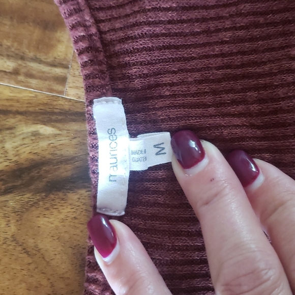 Maurice brownish red color sleeveless top size - Picture 2 of 9